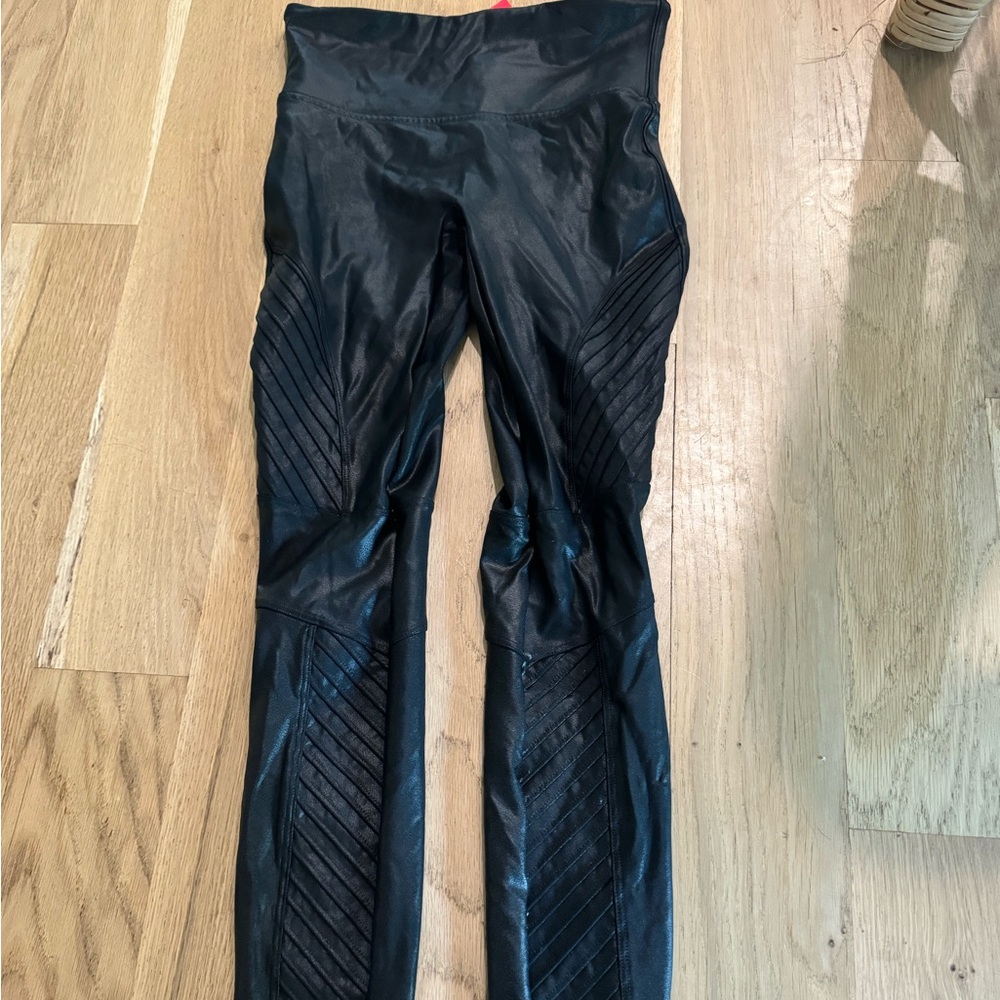 Spanx leather moto leggings size small